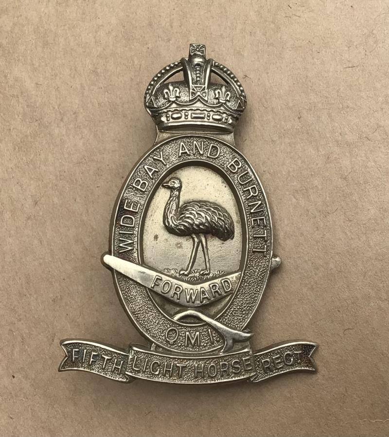 1930-42  5th Light Horse Regiment Hat Badge
