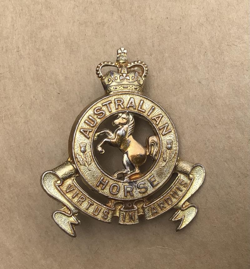 1953-60    7/21st  Australian Horse Hat Badge