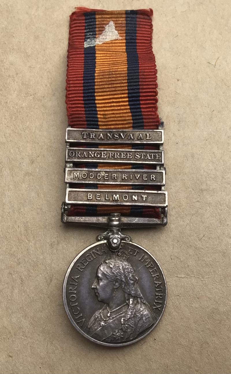 Boer War Miniature QSA Medal - silver with clasps