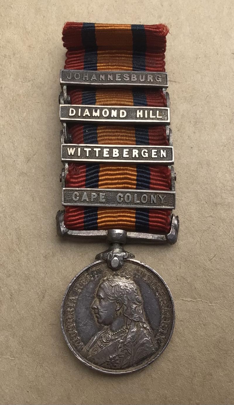 Boer War Miniature QSA Medal - silver with clasps