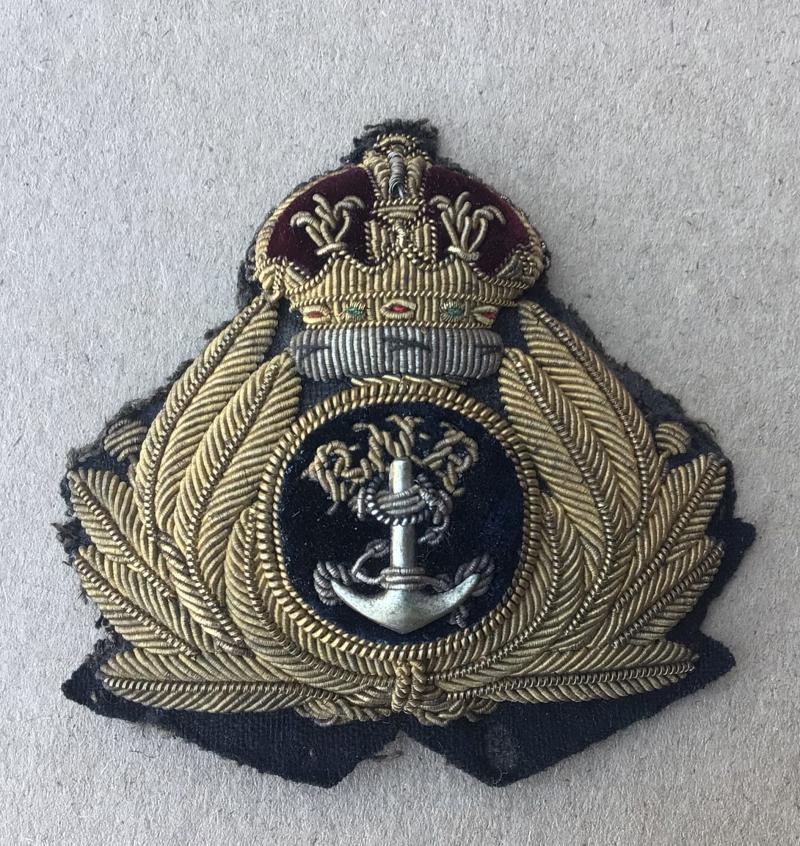 WW1 Royal Naval Reserve Officers Hat Badge