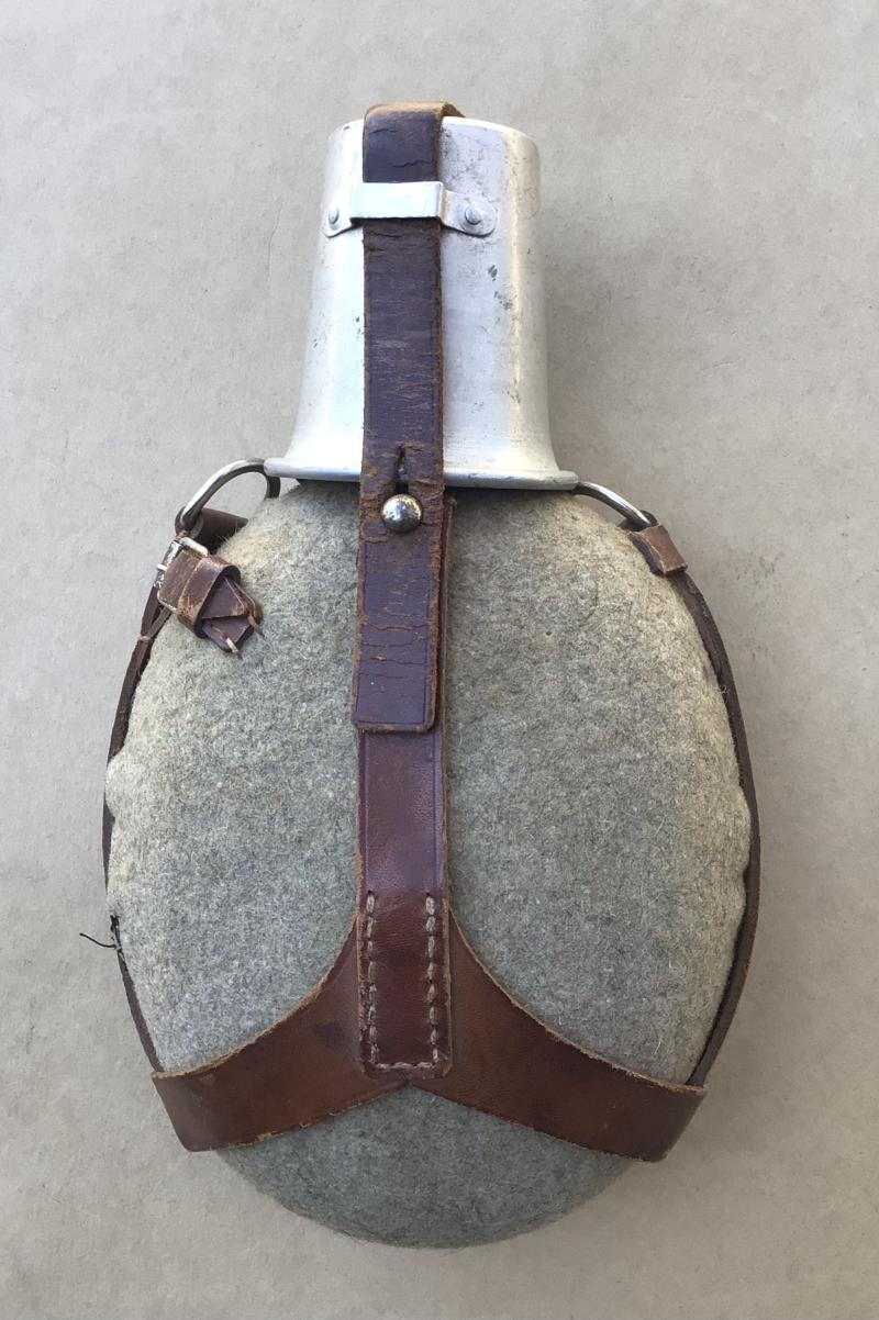 German WW1 Model 1915 Medical Water Bottle