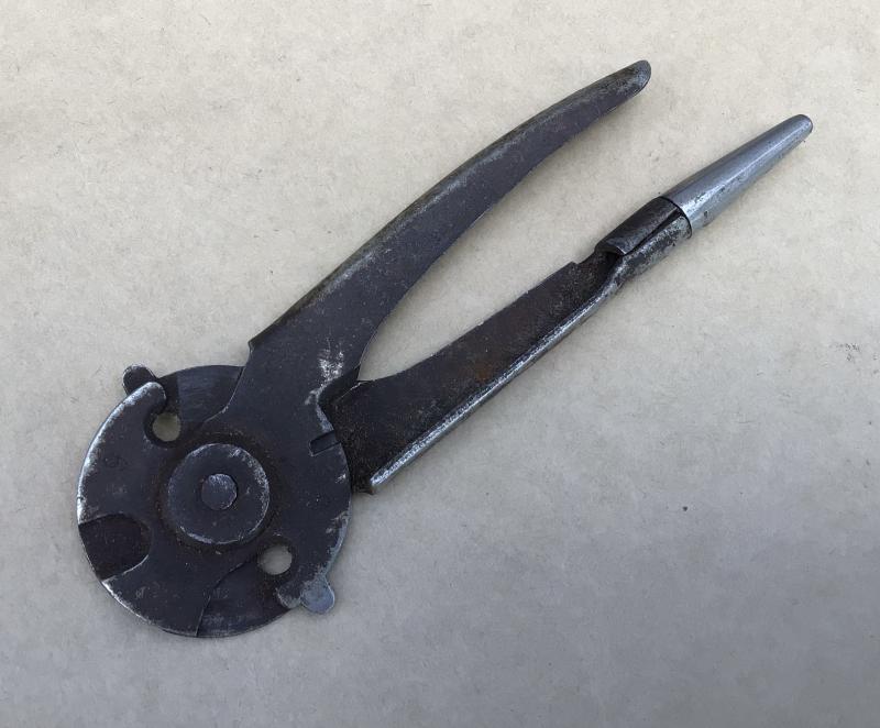 Australia WW2 Detonator Crimping Pliers.