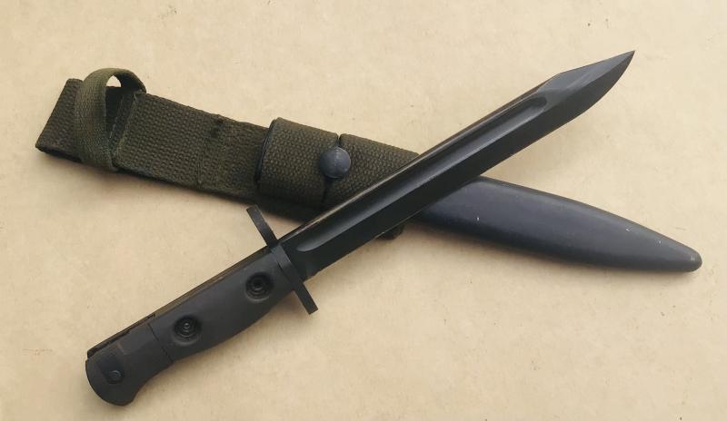 Vietnam War SLR   L1A2 Bayonet