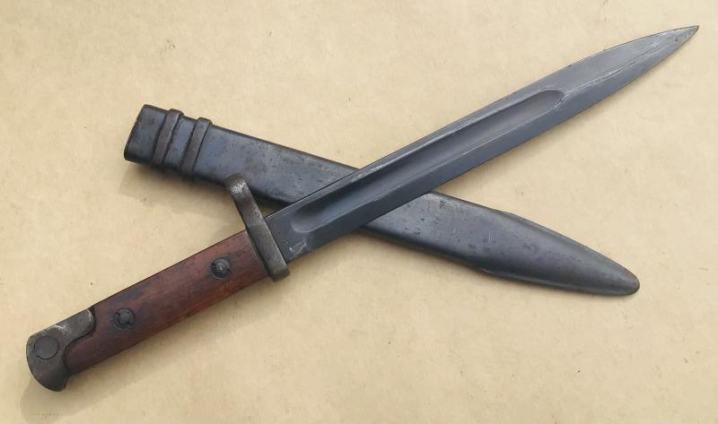 Russian WW2 Tokarev SVT 40 bayonet
