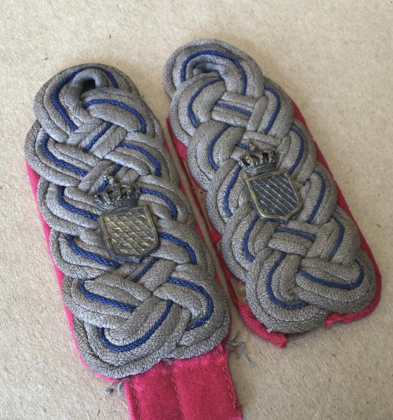 WW1 Bavarian Administration Officers Epaulettes