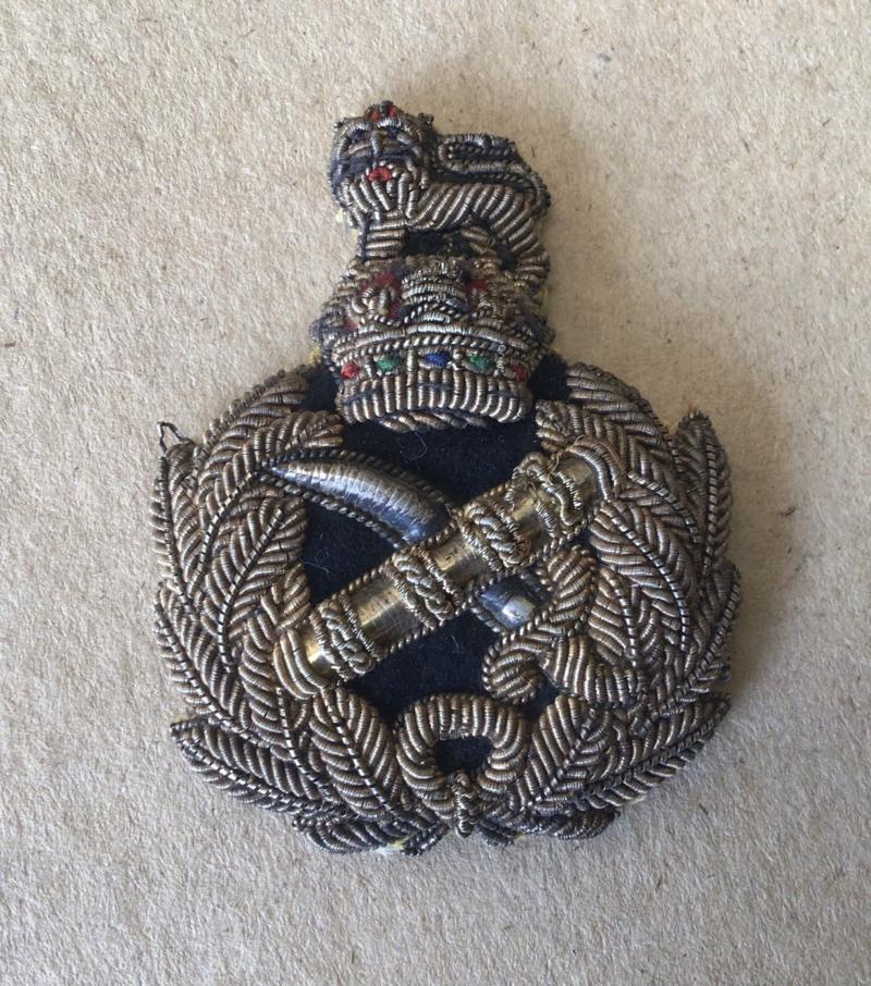 WW1-WW2 Hat Badge General Officers