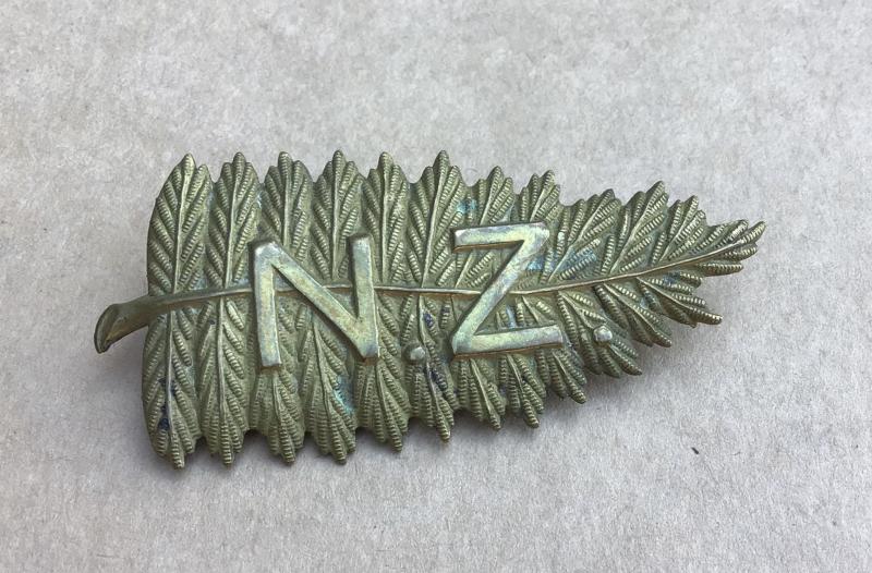 Boer War New Zealand Mounted Rifles Hat Badge