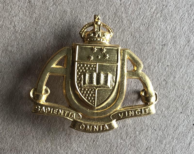 1948-53 Adelaide University Regiment Hat Badge