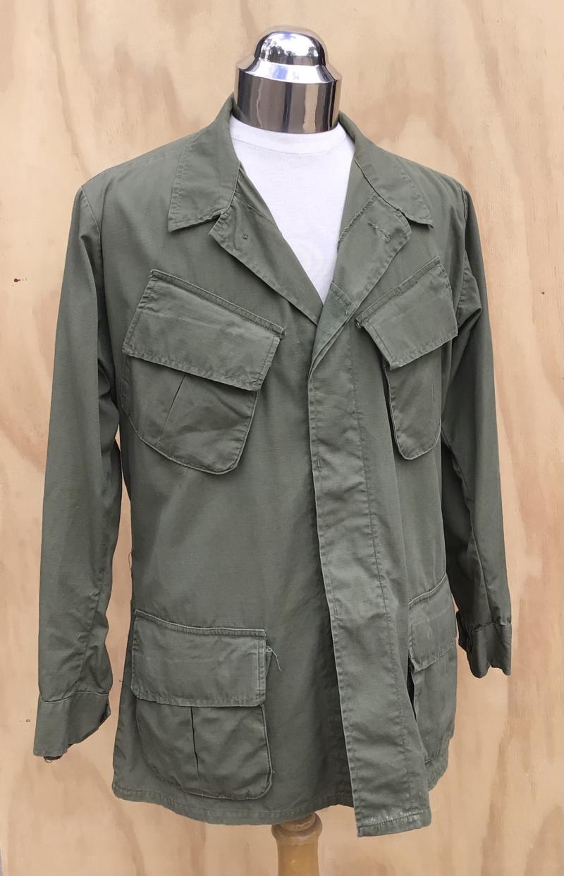 US Vietnam War Period Coat , Man’s, Rip Stop Combat Tropical.