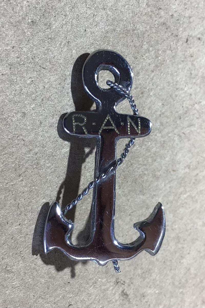 WW2 RAN Sweetheart Brooch