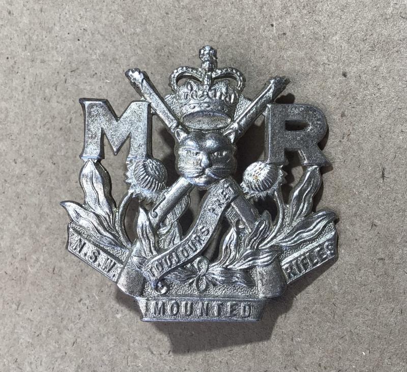 1953-60 NSW Mounted Rifles Hat Badge.