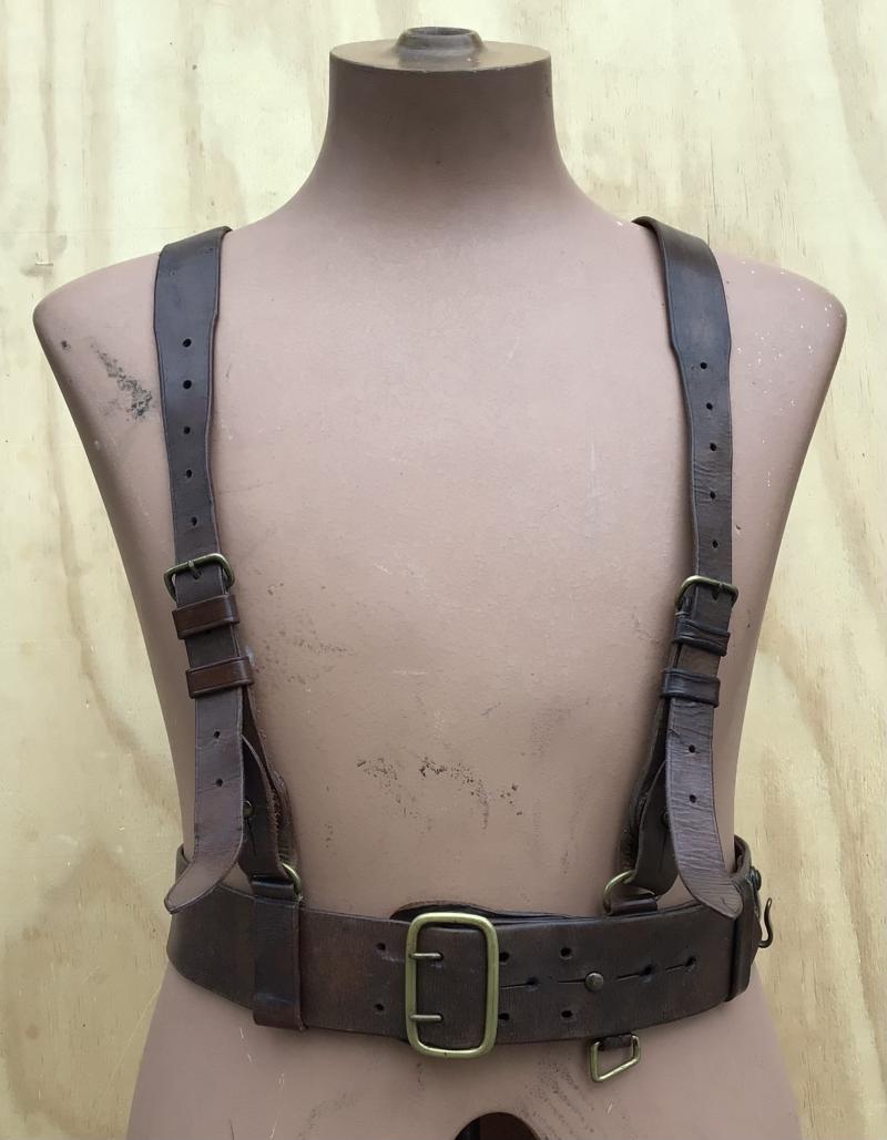 A Good Victorian Period Army Officers Double Brace Sam Brown Belt