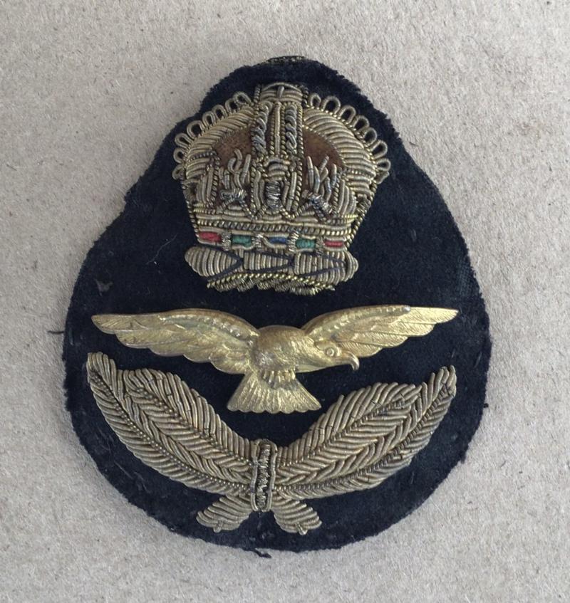 Australia WW2 RAAF Officers Hat Badge