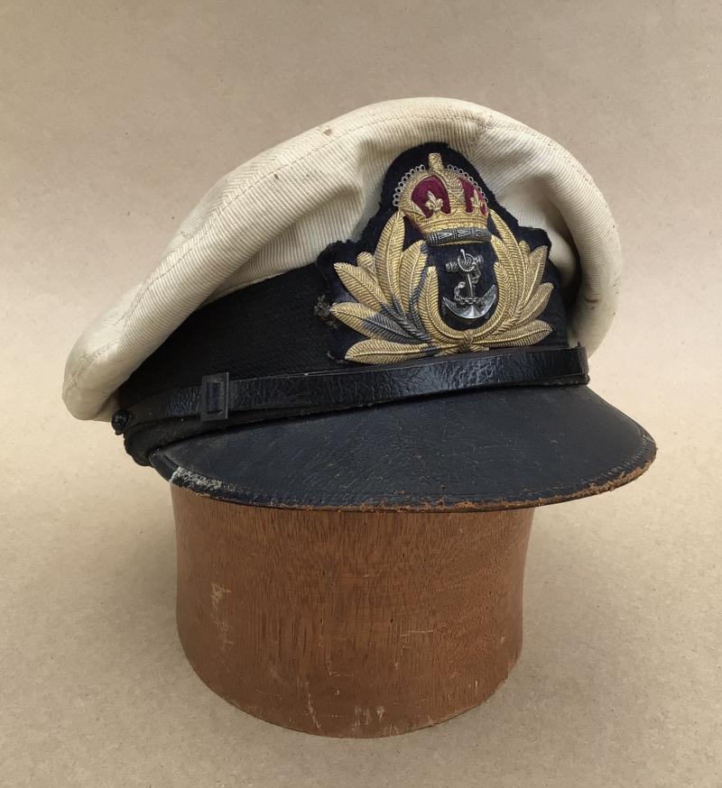 Australia WW2 RAN Officers Service Dress Visor Cap.