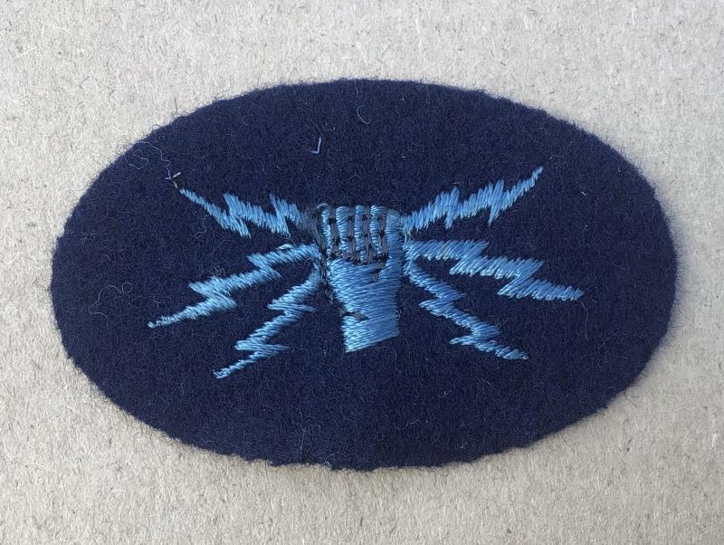 WW2 Australian RAAF Wireless Operator Sleeve Badge