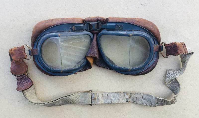 Original WW2 RAF MK VIII Flying Goggles