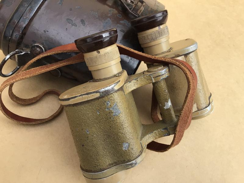 German WW2 Wehrmacht Dienstglas 6x30 Field Binoculars and Bakelite Case