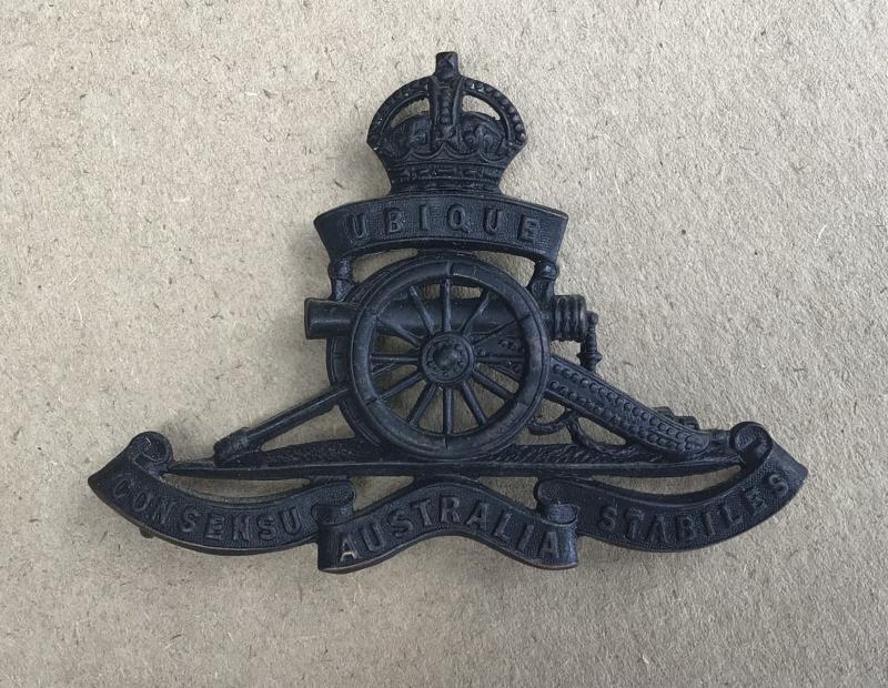 1930-42 Royal Australian Artillery Hat Badge