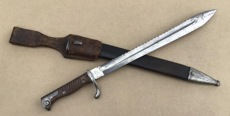 German WW1 M98/95 Sawback “Butcher” Bayonet - 1915