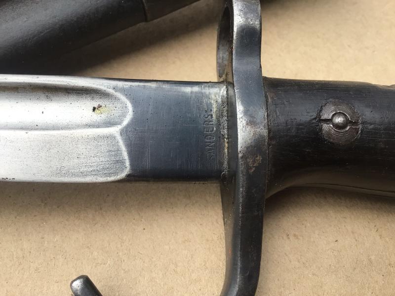 British WW1 Hooked Quillon Bayonet