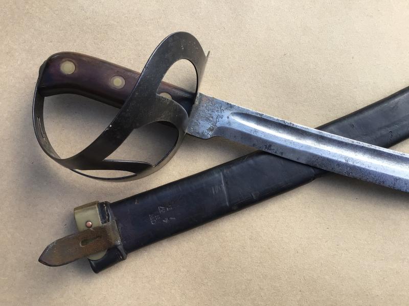 WW2 Dutch Model 1898 Klewang Cutlass