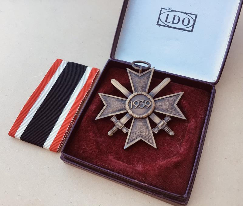 Germany WW2 Cased 1939 War Merit Cross 2nd Class