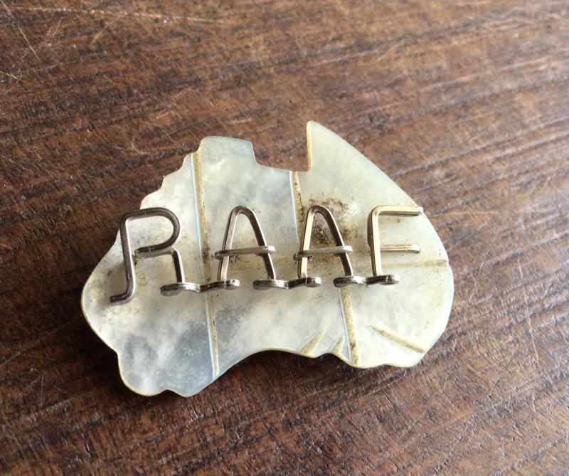 WW2 RAAF Sweetheart Badge.