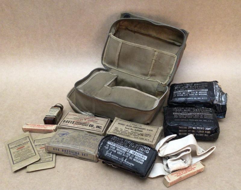 U.S WW2 (Kit First Aid Aeronautical)