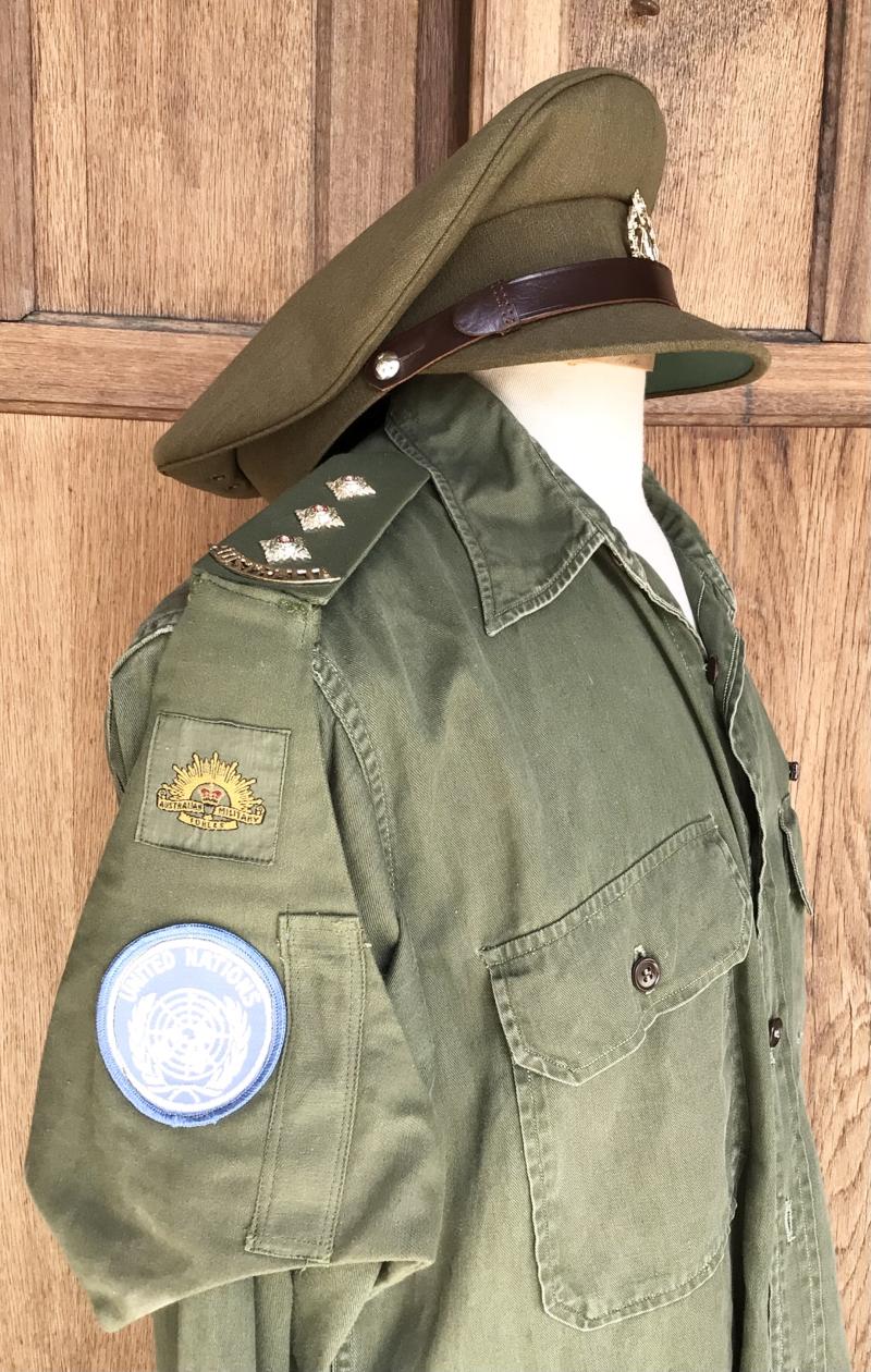 Australia 1960’s -80’sArmy Officers Jungle Greens Shirt and Visor cp